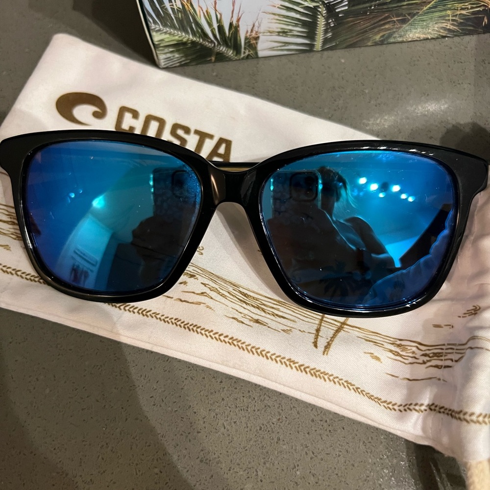 Costa May